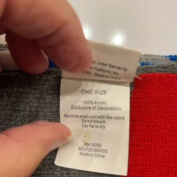 NWOT Striped Spider-Man Scarf AND Gray & Red Marvel Scarf‎ about 49”x8” in size - Picture 6 of 13